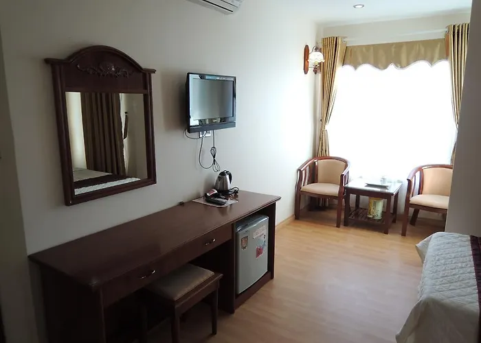Hotel Eden Hạ Long