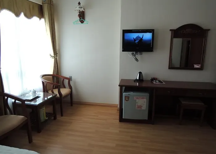 Eden Hotel