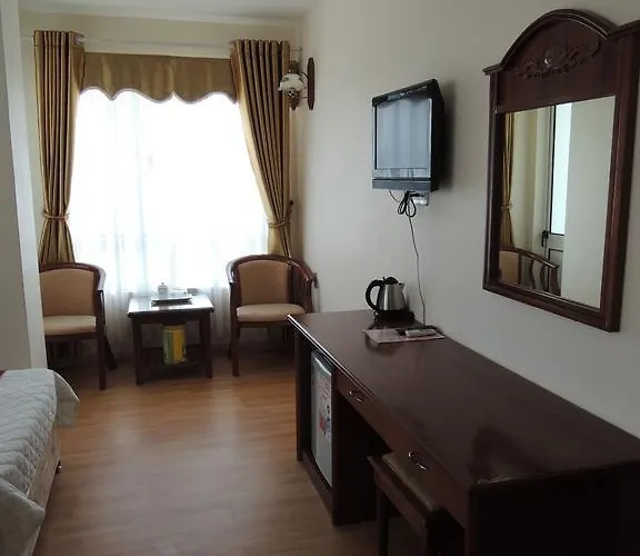Eden Hotel 2*
